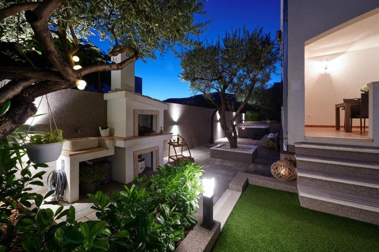 Villa Demonta Трогир Экстерьер фото